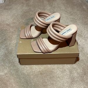 Steve Madden Tahani High Heel Sandals w/ box